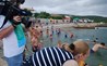 "Zuzamen gegen die Barrieren 2023" - Schwimmaraton fuer Behinderte und alle gutgesinnten Menschen thumb 5